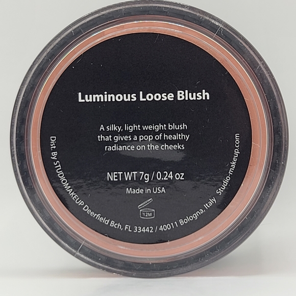 StudioMakeup Luminous Loose Blush Studio Makeup - Picture 2 of 9